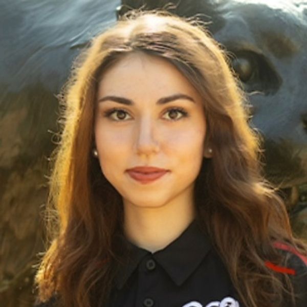 Esma Z Kurtlu