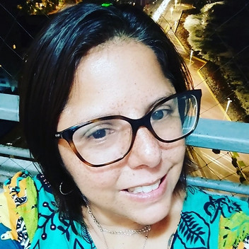 Tais Quadros