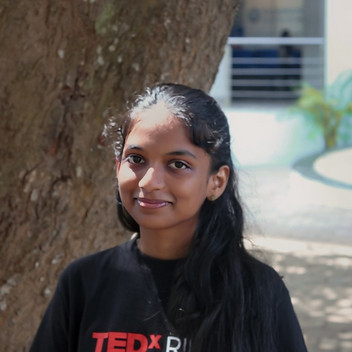 Manupriya Dhanush Vayalambron