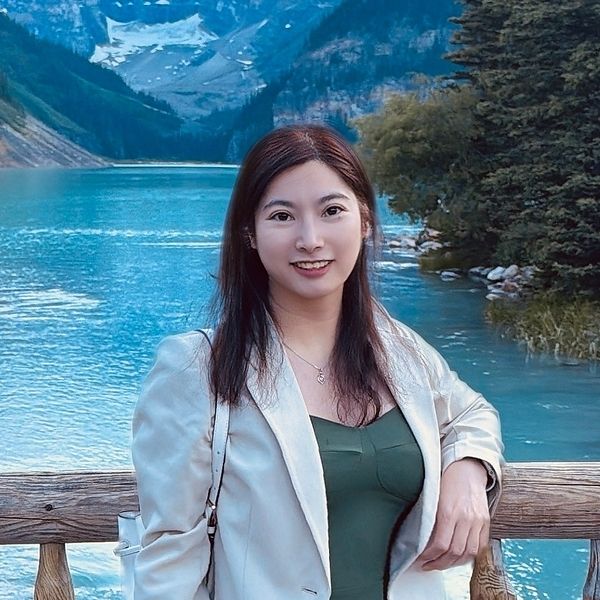 Lydia Guan