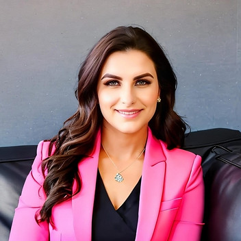 Larissa Smaniotto