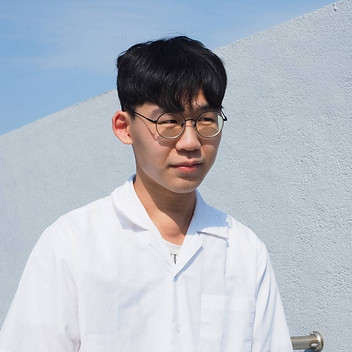 丞佑 張