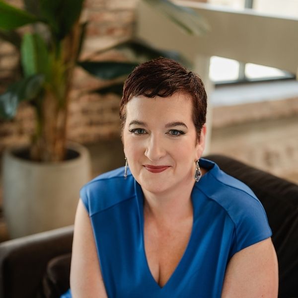 Jennifer deCoste