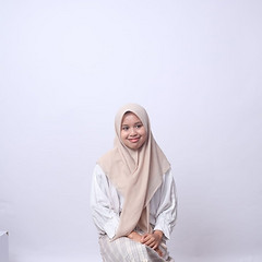 Zahroh Faishol
