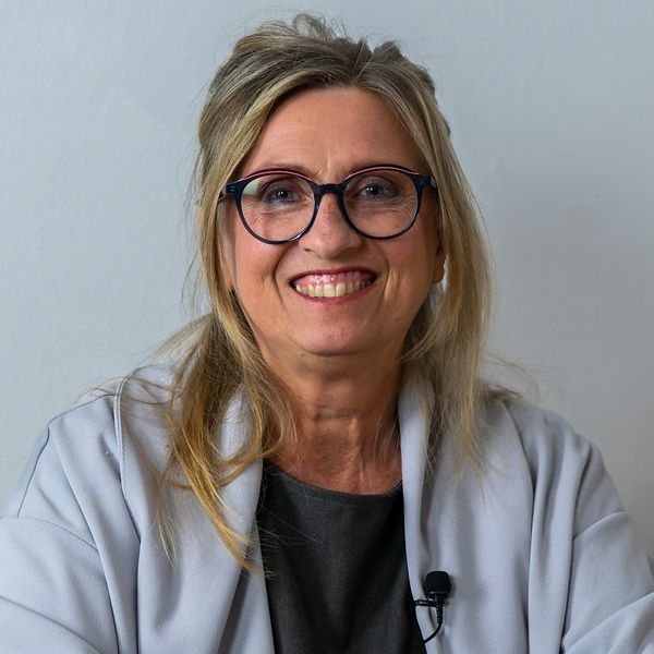 Karola Sakotnik