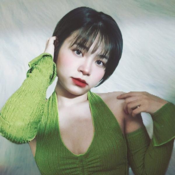 Thanh Hằng Trần