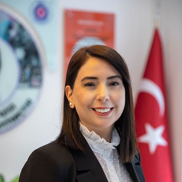 Gülden Aydın