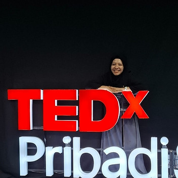 Aldila Nimas Savitri