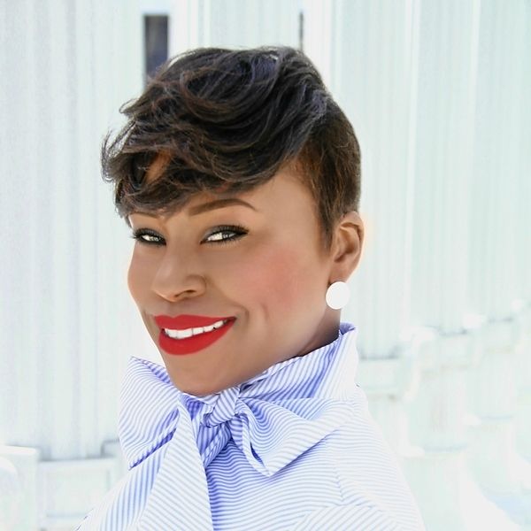 Dr. Kay Renee