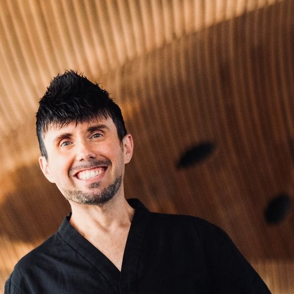 Chris J Birch