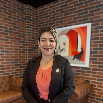 Lixia Elena Villamar León