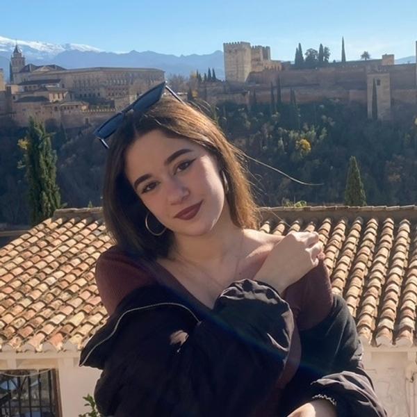 Lucía Castellano Regodón