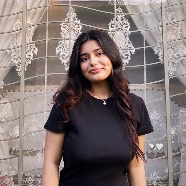 Ashna Khan