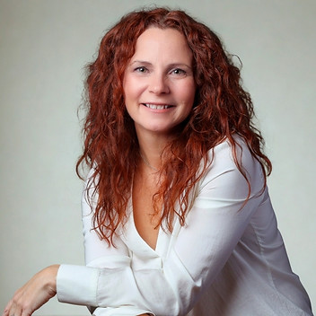 Dr. Robin Buckley