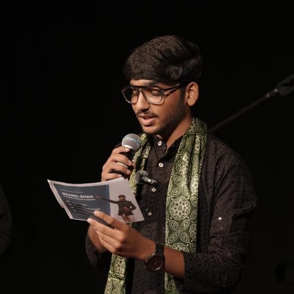 Maanil Shah