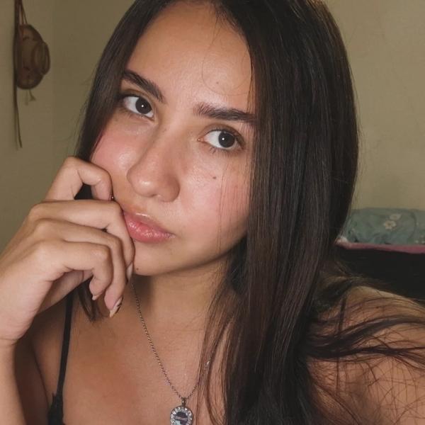 Valeria Angeles