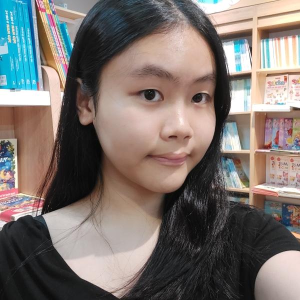 Lora Đỗ Phạm Bảo Hân