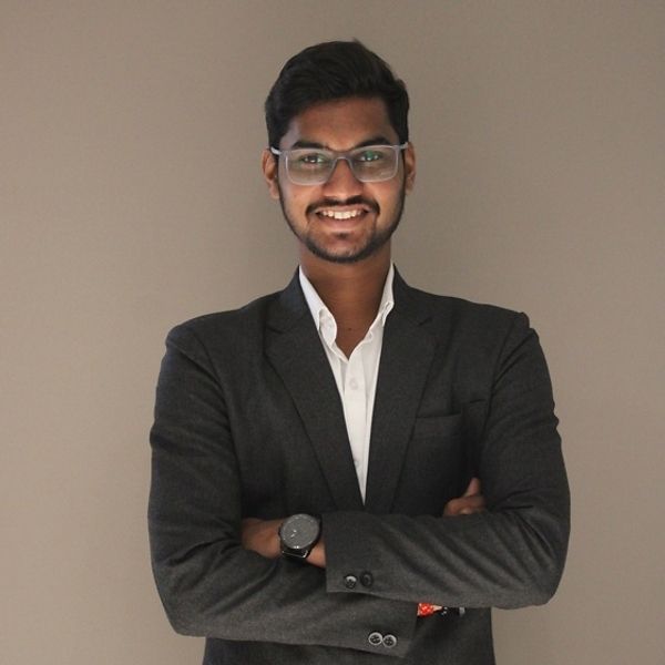 Tanishq Lomte