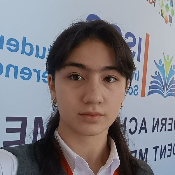 Rukhshona Shomakhsutova