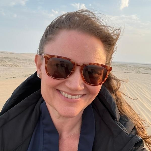Jennifer Strong