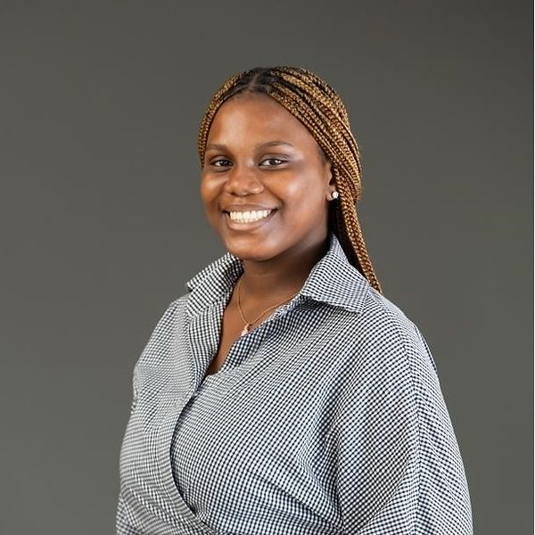 Louisa-Lois Adjoka