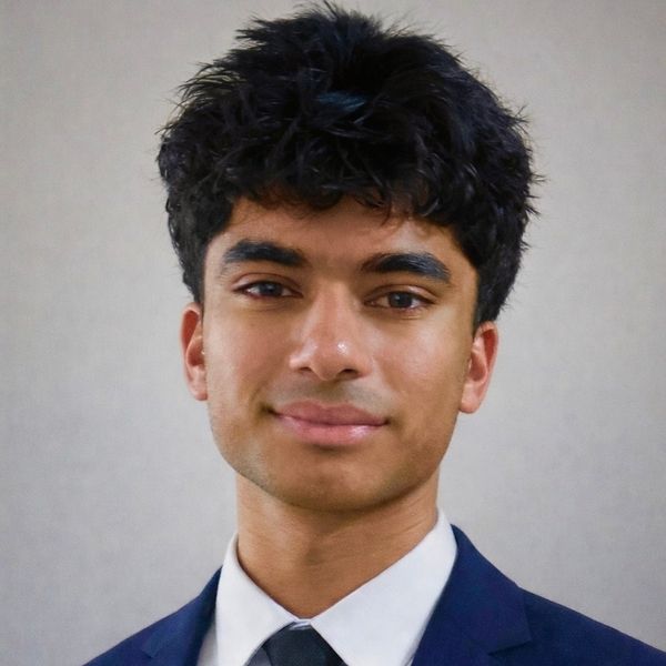 Rikhin Kavuru