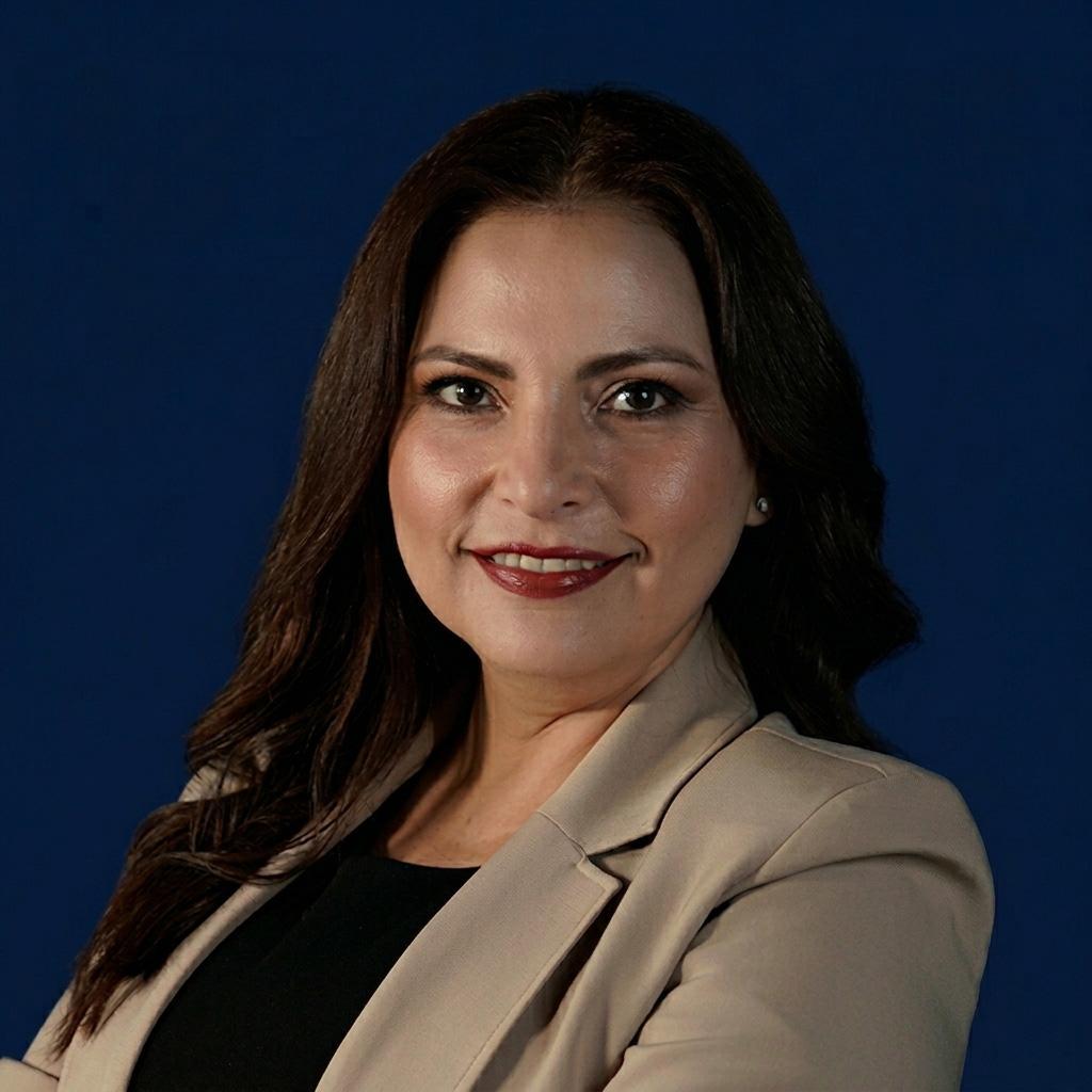 Ana Luisa  Vélez Hernández