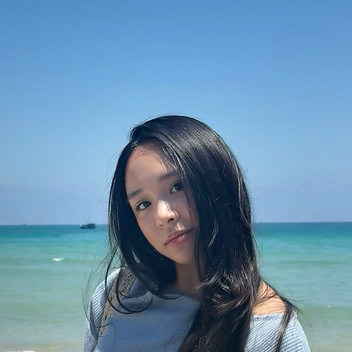 Chloe Le