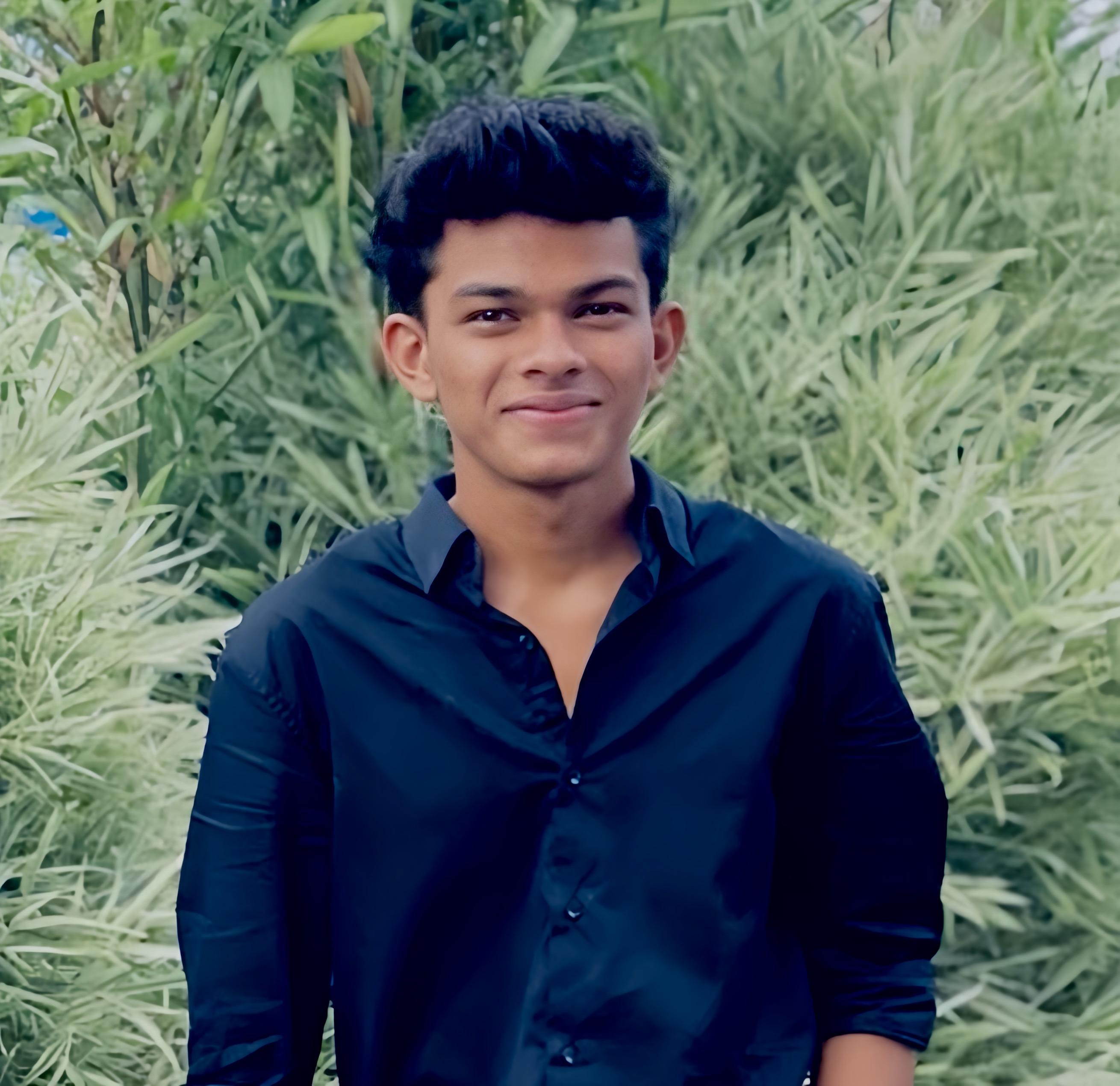 Mujahid M