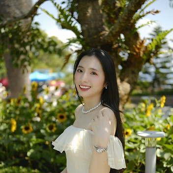 Diễm Phúc Nguyễn Hồ