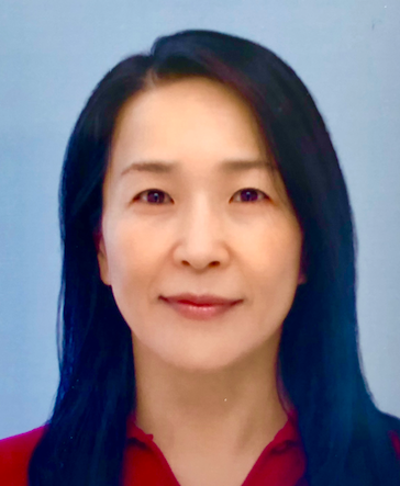 Emi Atarashi