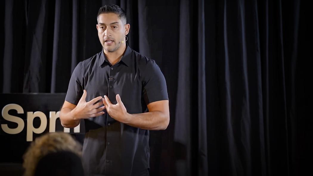 Hallak Daniel Hallak: Networking doesn't have to feel gross | TED Talk