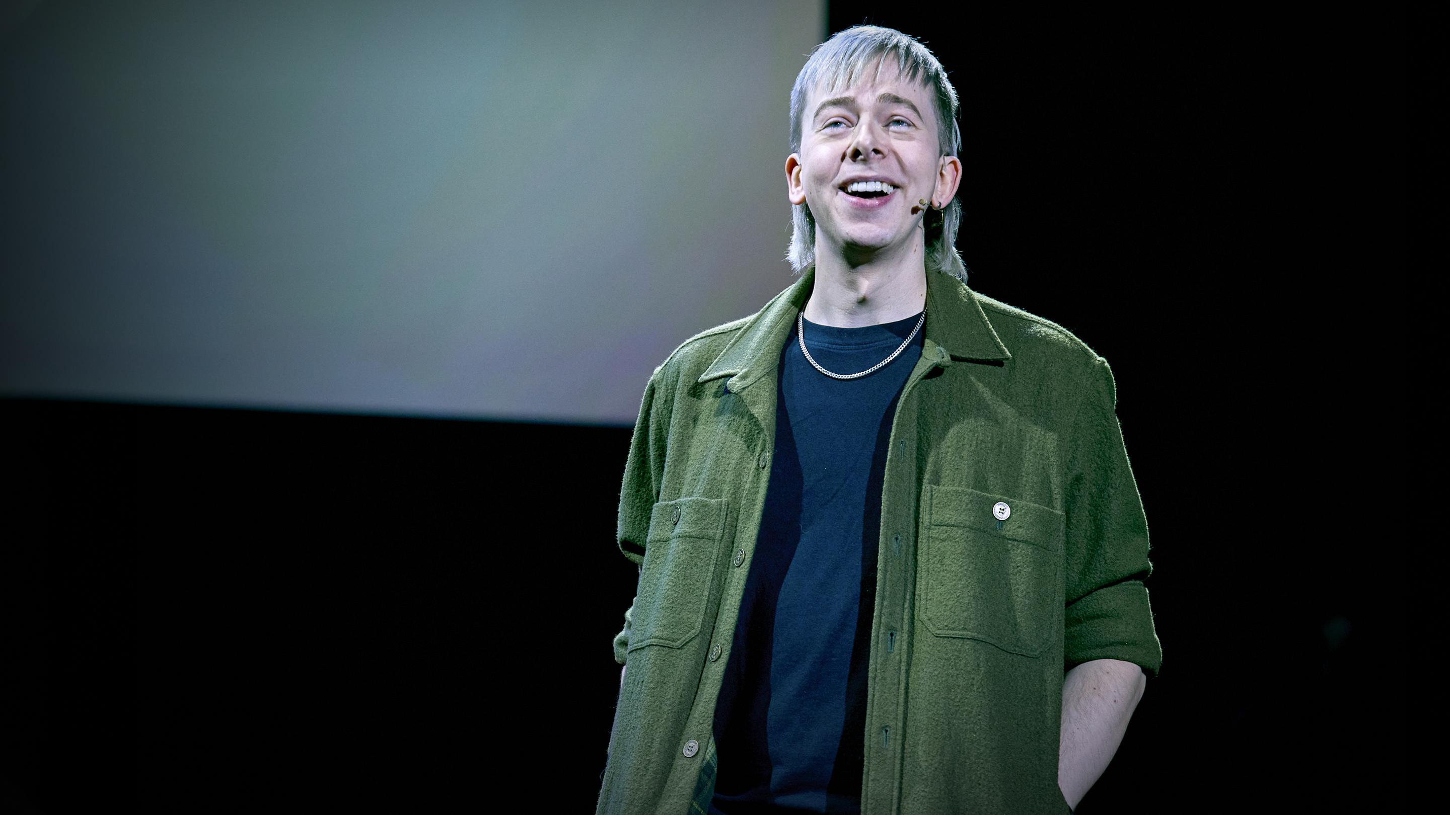 A live rap battle — between a human and an AI