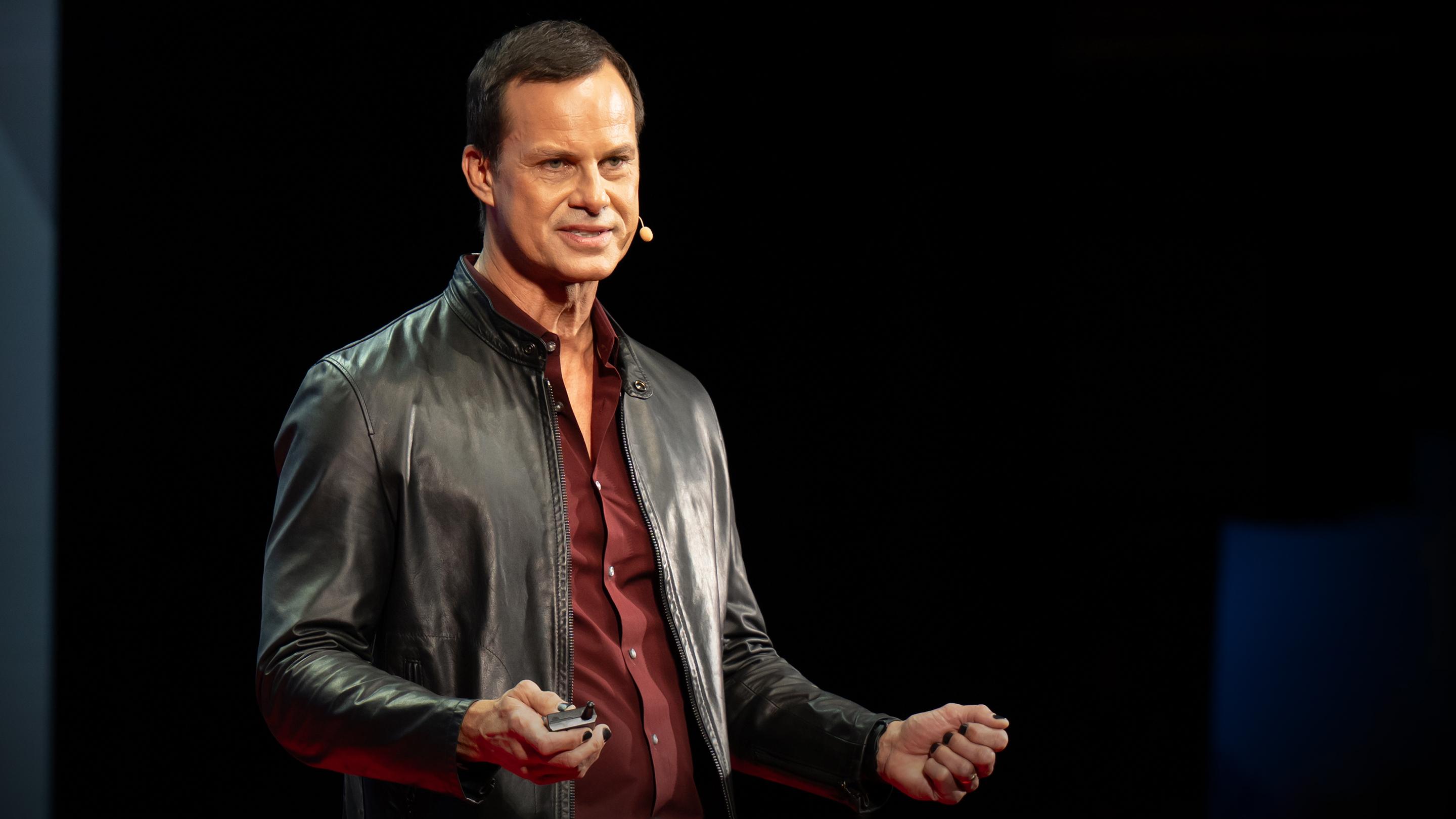 John Needham: Why esports is about more than just competition | TED Talk
