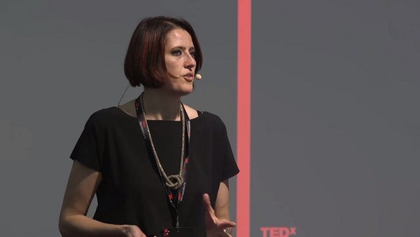 Vera Gheno The Power Of The Right Words Vera Gheno Tedxmontebelluna Ted Talk