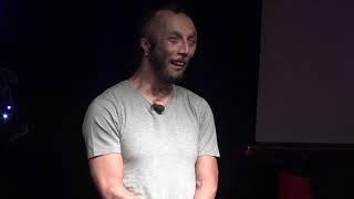 Philippe RIBIERE: L'escalade, une connexion pour sublimer une vie | TED ...