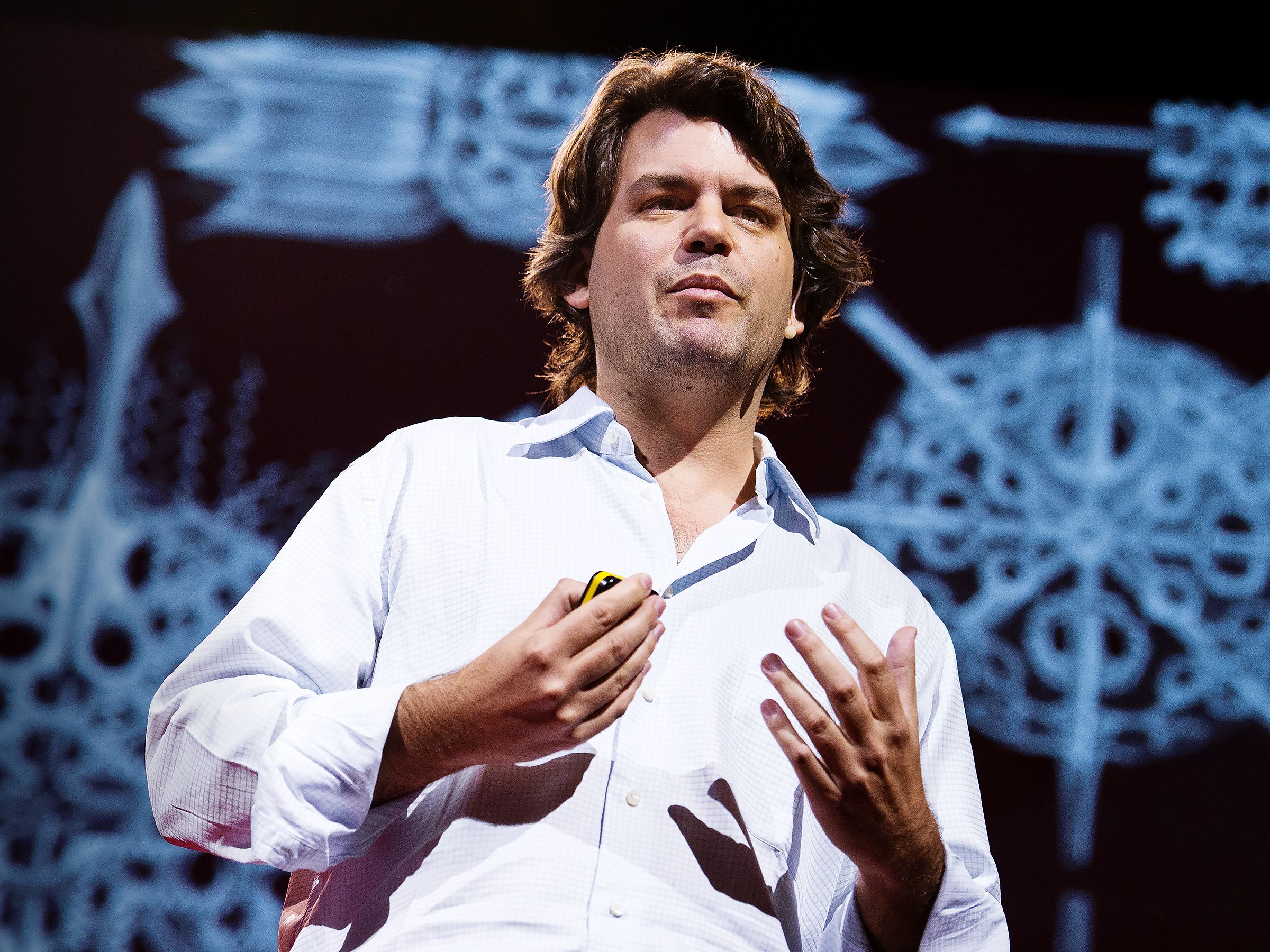 Building unimaginable shapes