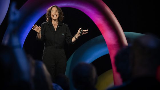 Wendy MacNaughton: The art of paying attention