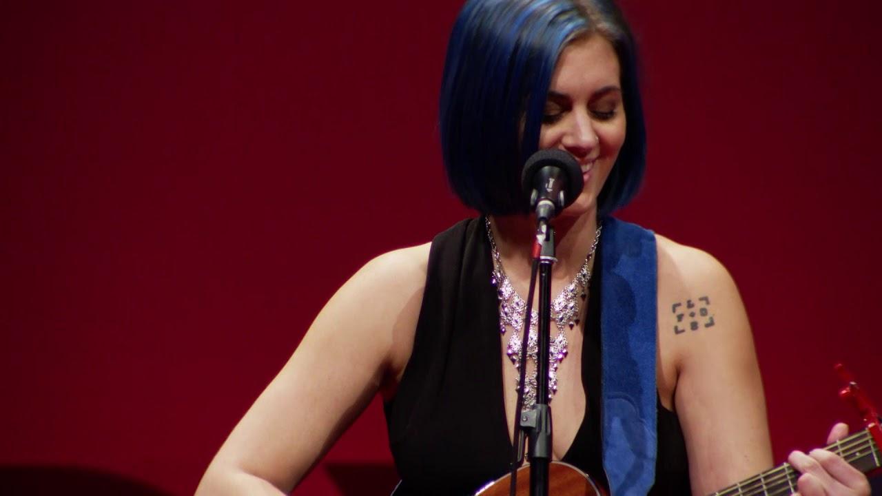 Emily Geeves: Don't Give Up - Singer, Songwriter, Musician | TED Talk