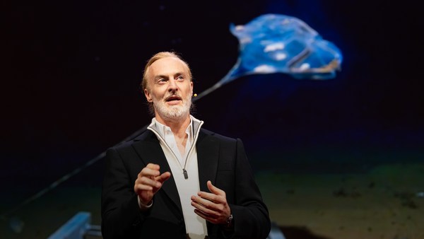 Victor Vescovo: What's at the bottom of the ocean -- and how we're getting there