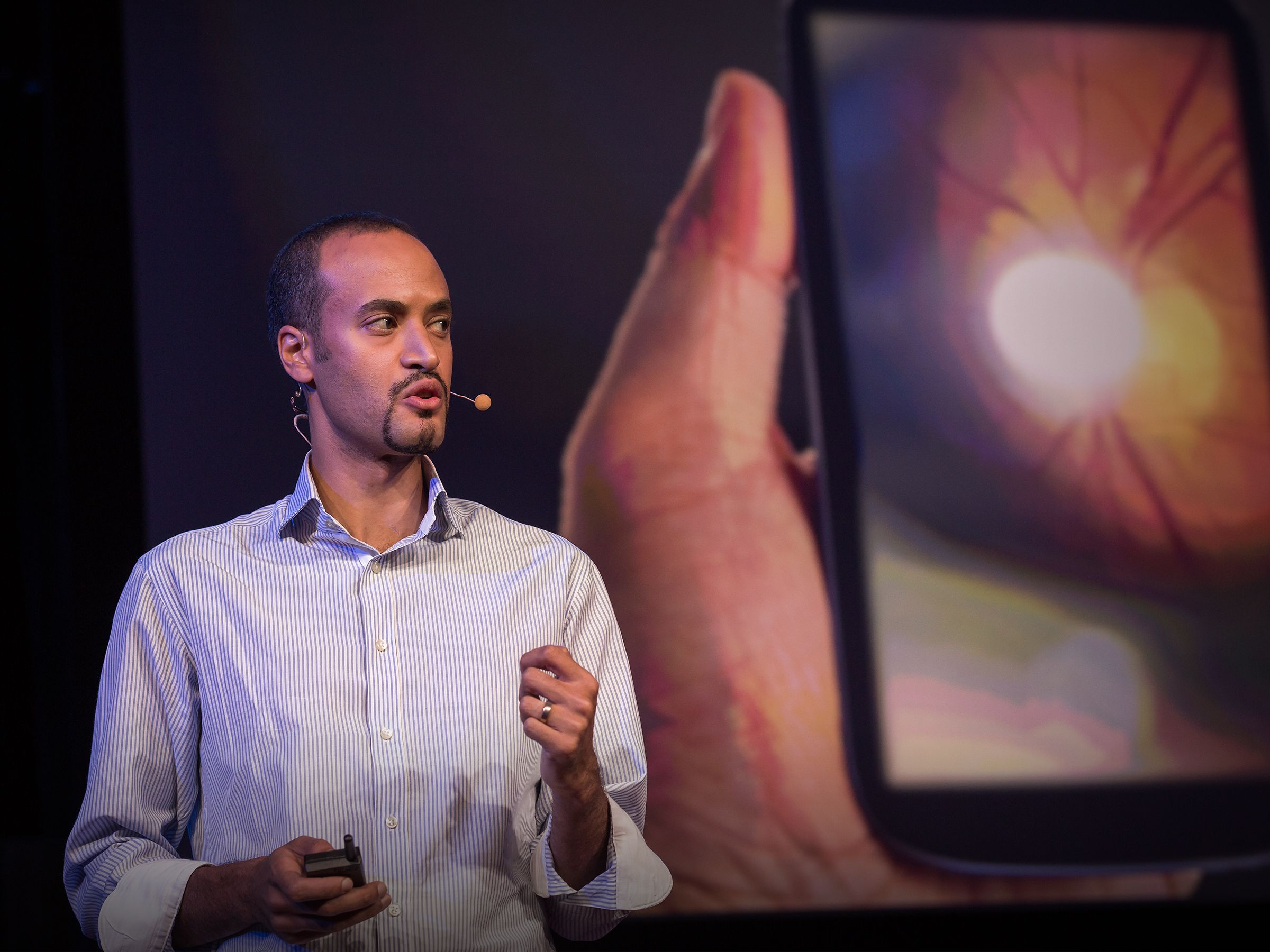 Get your next eye exam on a smartphone