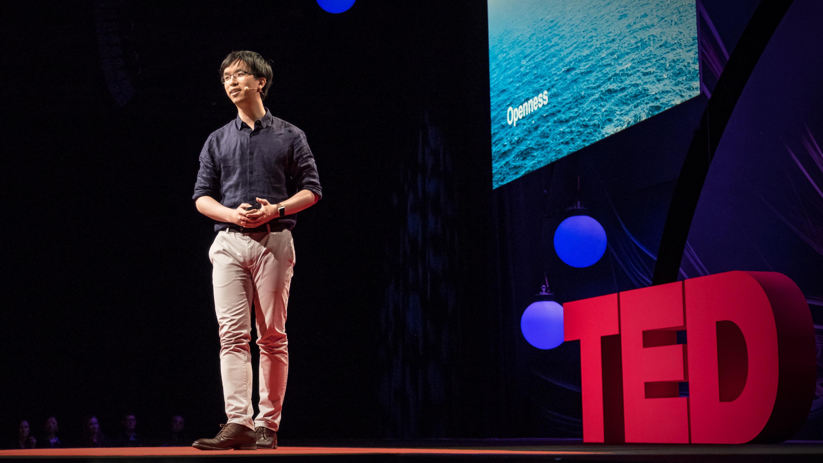 Be humble -- and other lessons from the philosophy of water | Raymond Tang