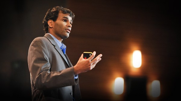 Sendhil Mullainathan: Solving social problems with a nudge