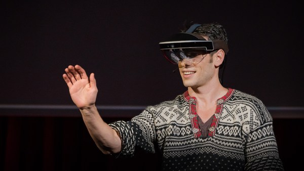 Meron Gribetz: A glimpse of the future through an augmented reality headset