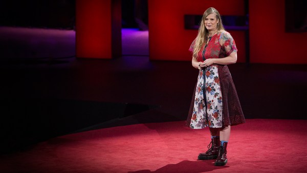 Lidia Yuknavitch: The beauty of being a misfit